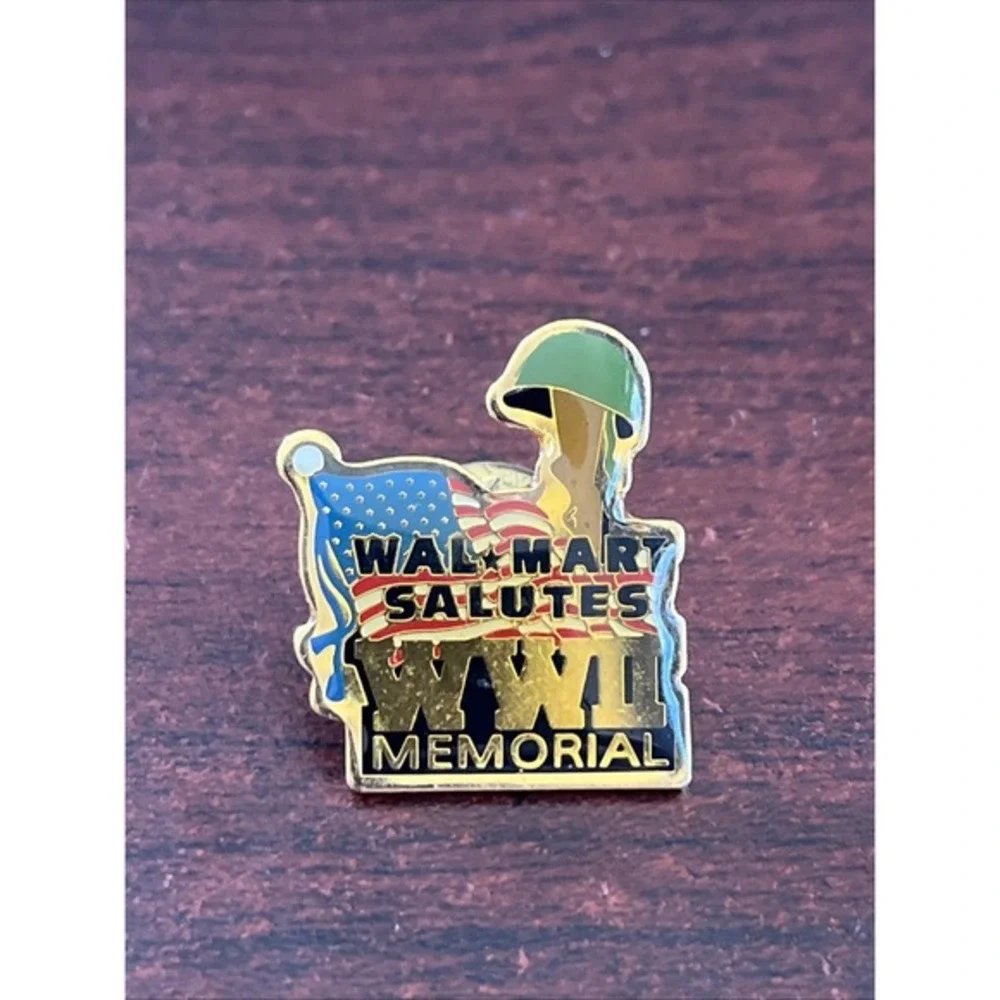 Walmart Salutes WWII Memorial Lapel Hat Pin‎
